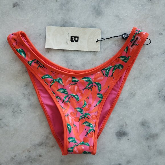 Blackbough Swim New Fiona Bikini Top In Medium Poshmark